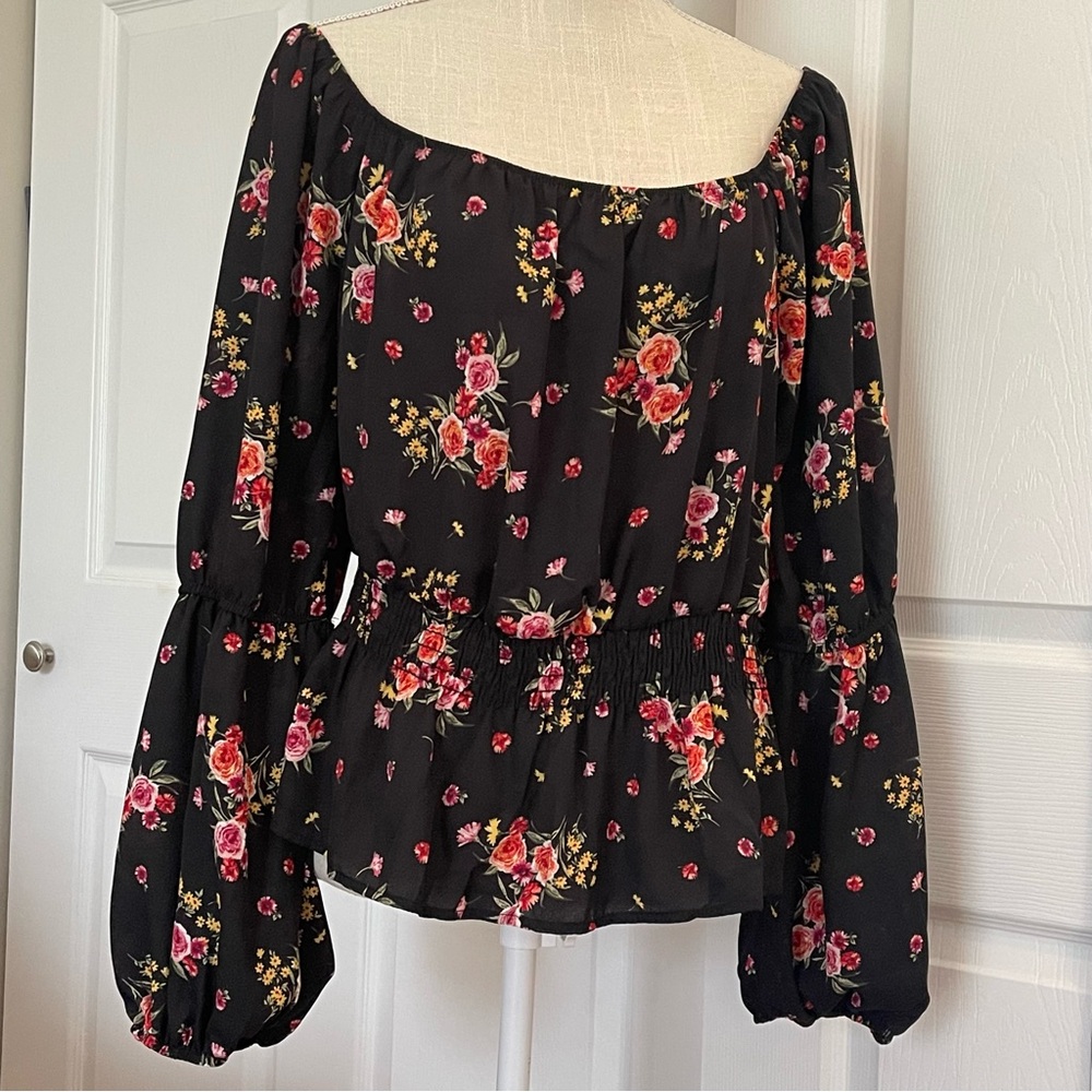CBrand Flowy Floral Black Women's Top